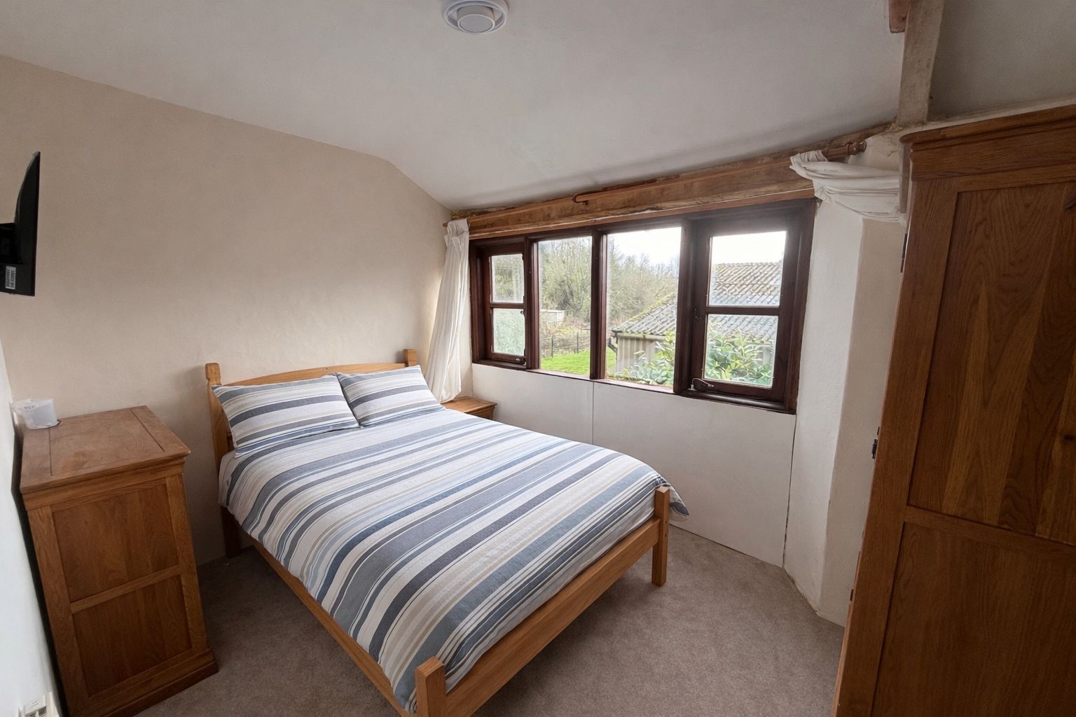 whatsapp image 2026 02 05 at 6.23.38 pm